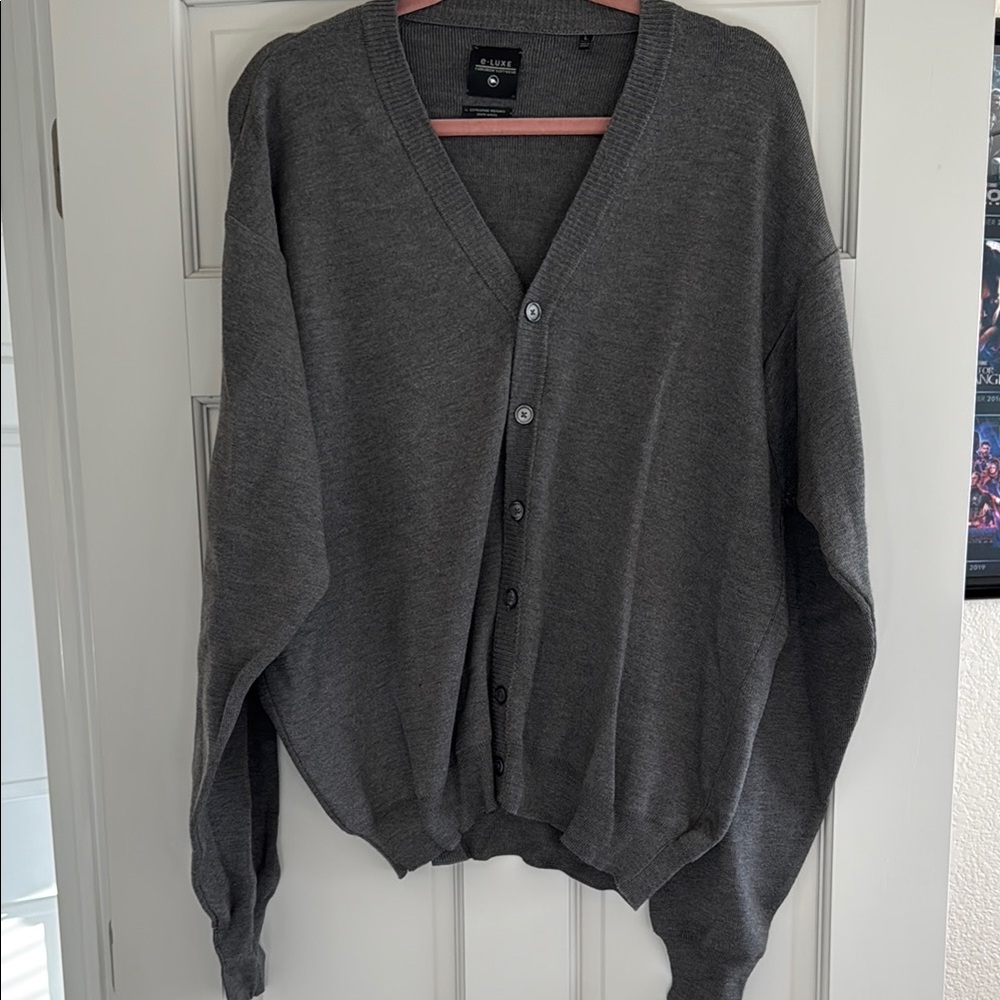 Retro Men's Gray 100% Wool Cardigan Sweater